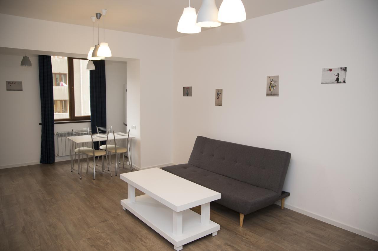 City Centre Apartments By Picnic Yerevan Exterior photo